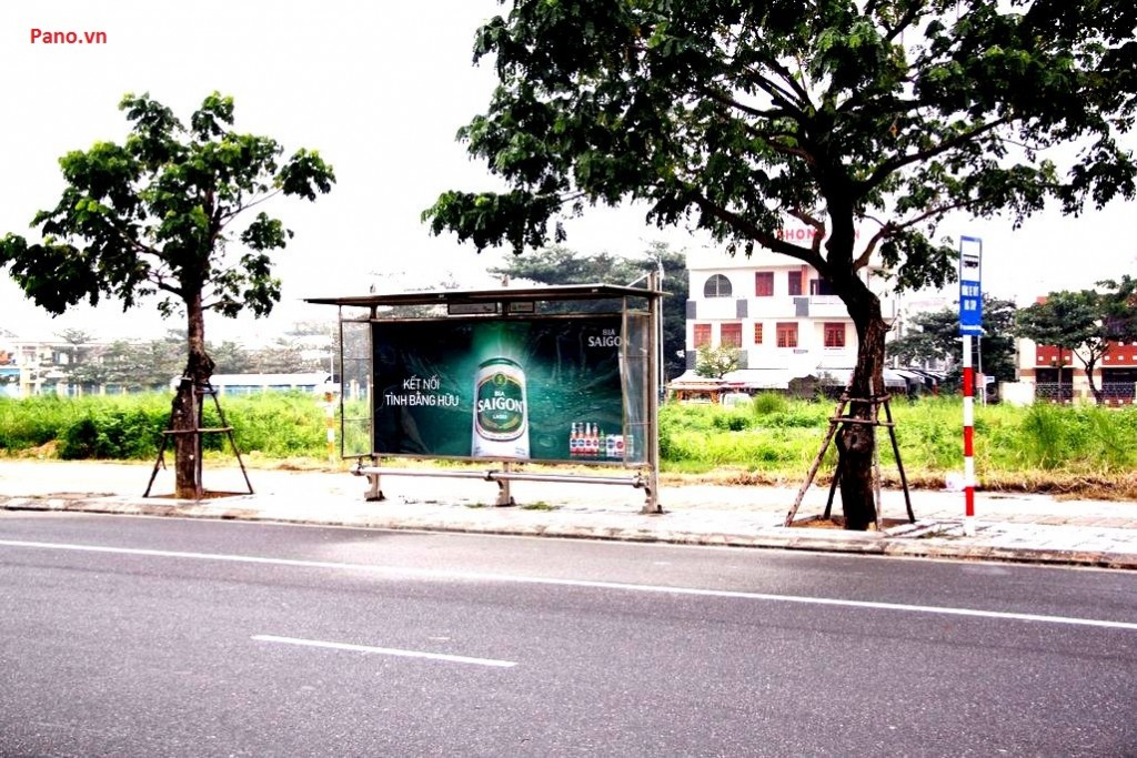 Quảng cáo nhà chờ xe buýt tại đường Nguyễn Tri Phương - Đà Nẵng