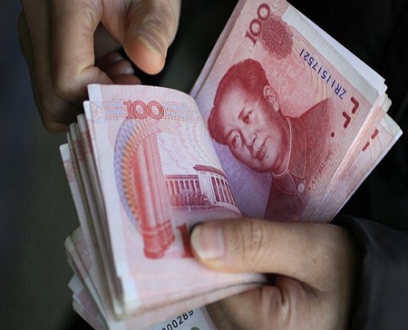đồng nhân dân tệ mất giá