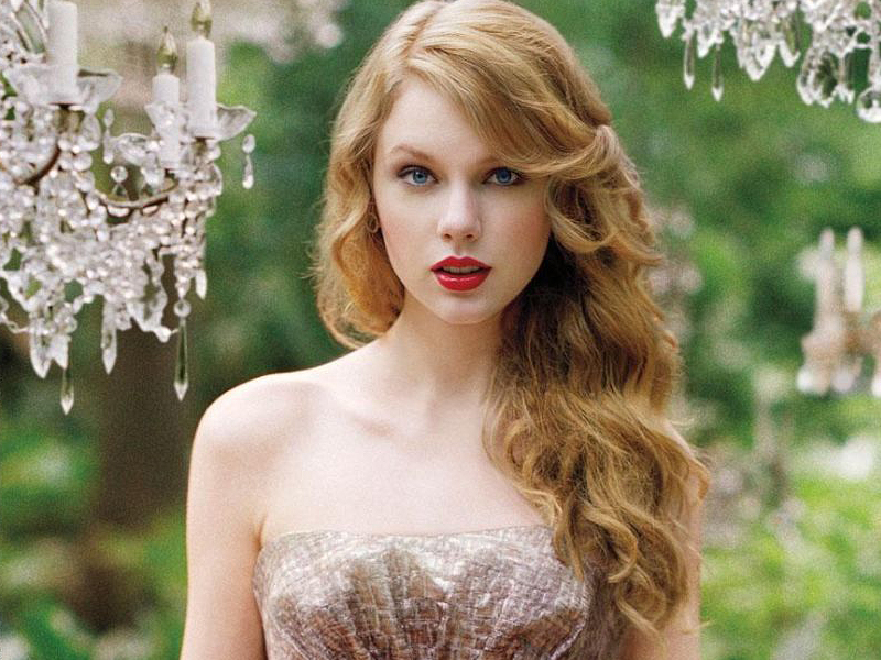 Taylor Swift  Chim Yến nhỏ hóa Phượng Hoàng kiêu hãnh  Đài Truyền hình  TPHCM