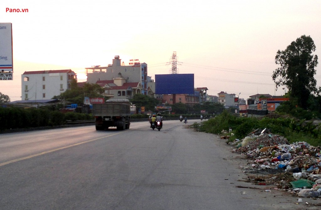 Quảng cáo Billboard tại QL5 - Trạm thu phí Hưng Yên