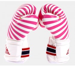 thương hiệu nội và ngoại