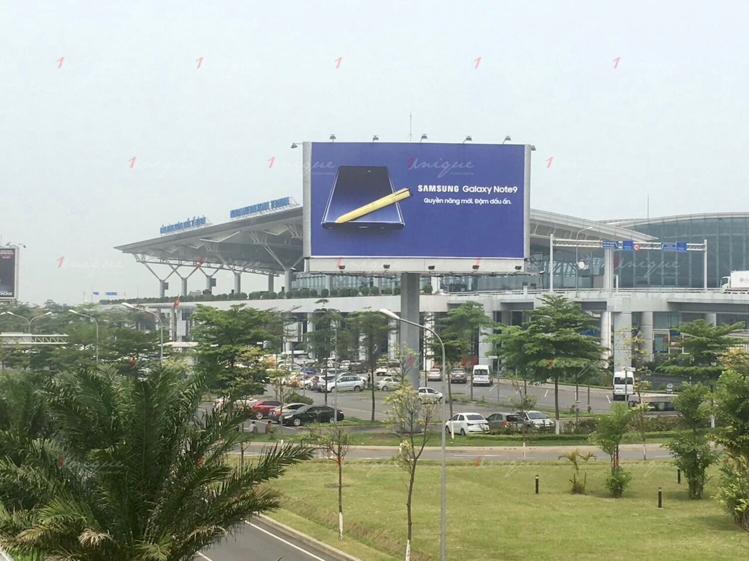 quảng cáo tại sân bay