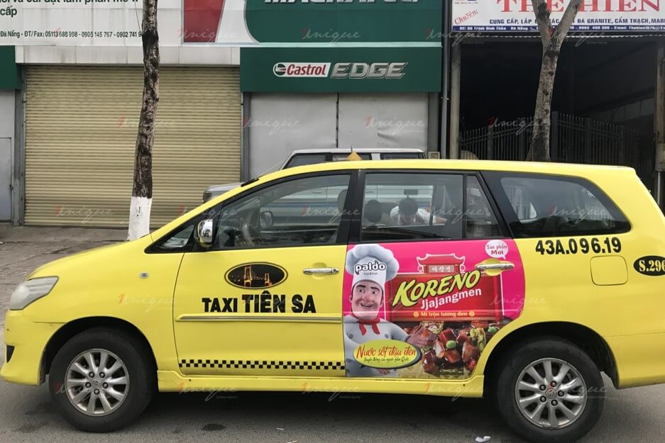 quảng cáo trên taxi