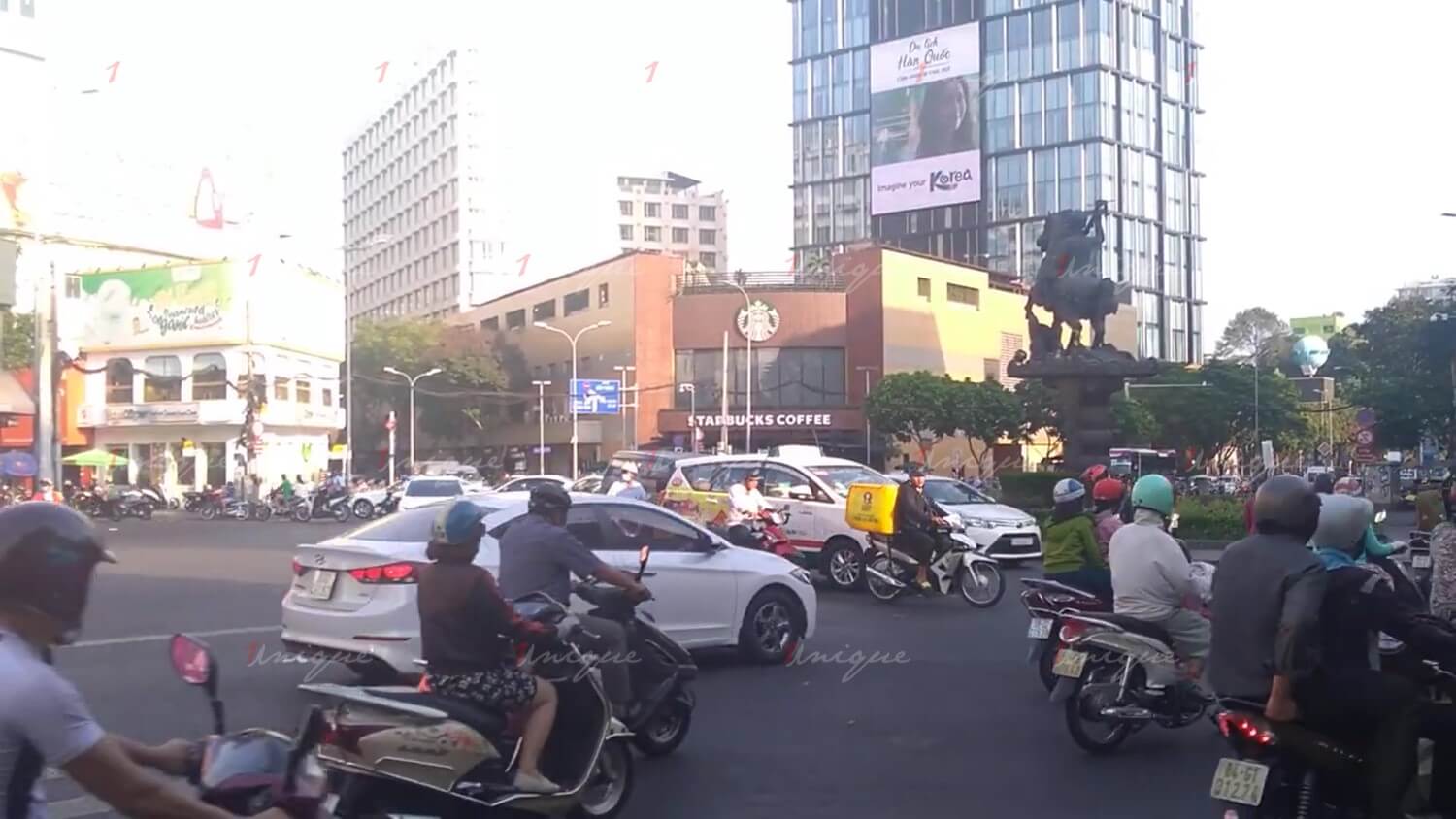 Tổng cục du lịch Hàn Quốc quảng cáo màn hình LED