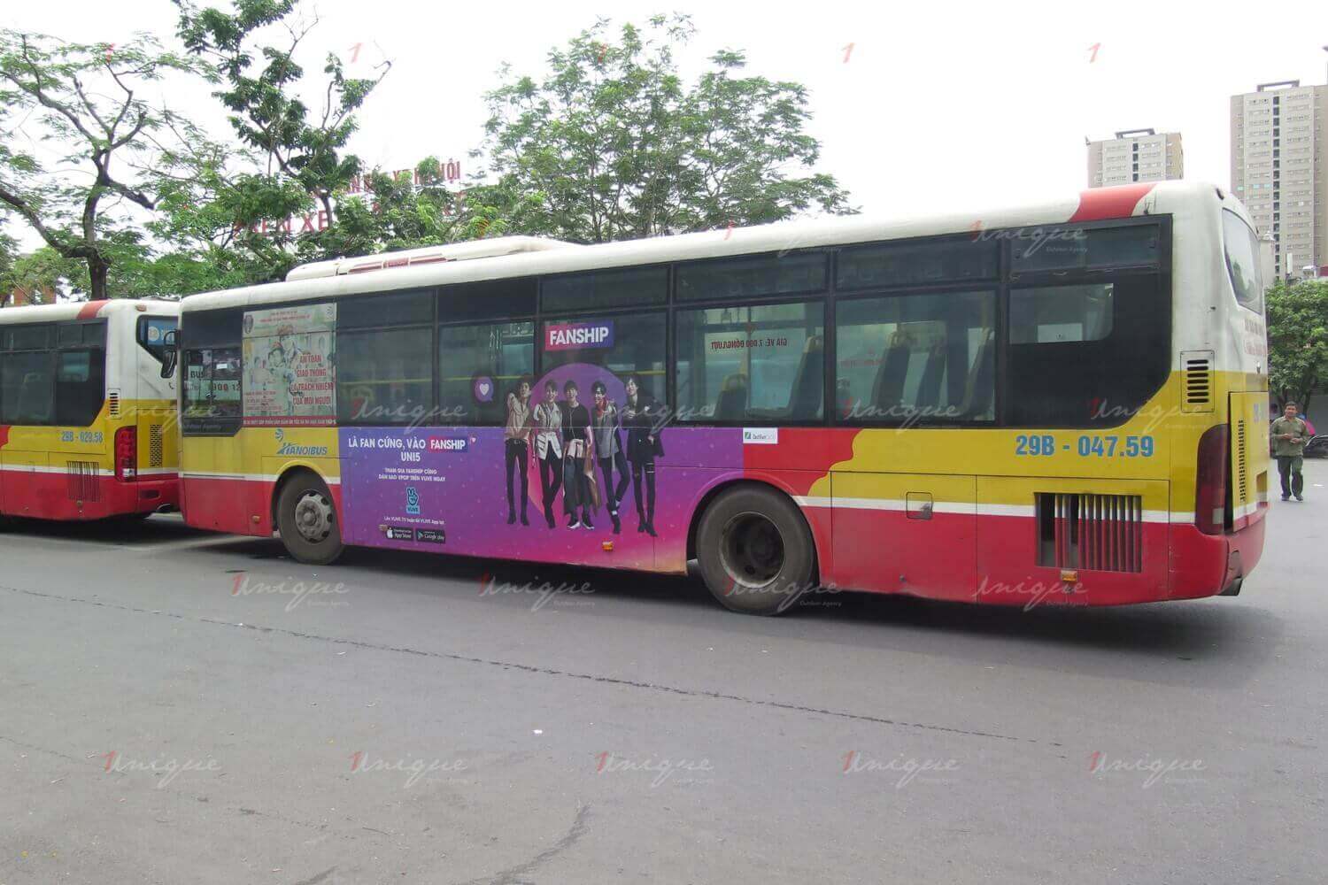 naver quảng cáo trên xe bus